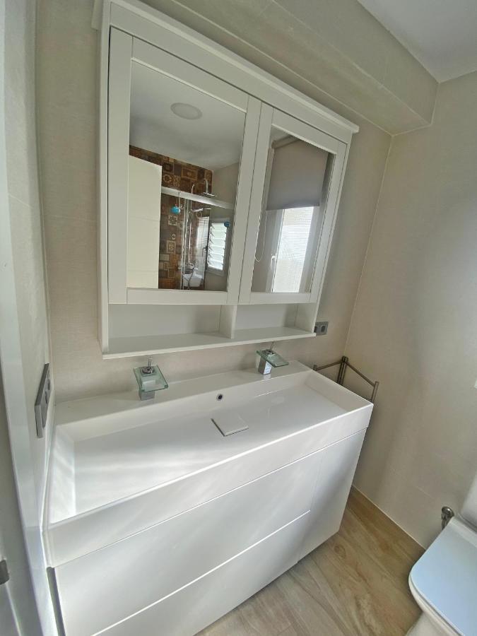 Barrio De Santa Cruz, La Juderia. Zona Inmejorable Apartment Севиля Екстериор снимка